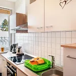 Ferienwohung In Orange Διαμέρισμα *
