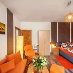 Διαμέρισμα Ferienwohung In Orange *