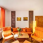 Ferienwohung In Orange Μπαρθ
