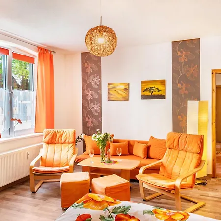 Ferienwohung In Orange *
