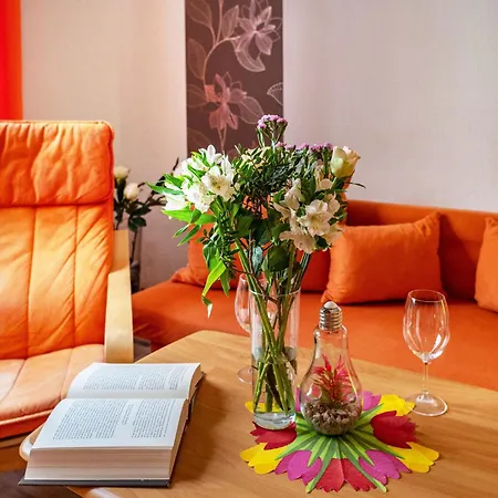 Ferienwohung In Orange アパート